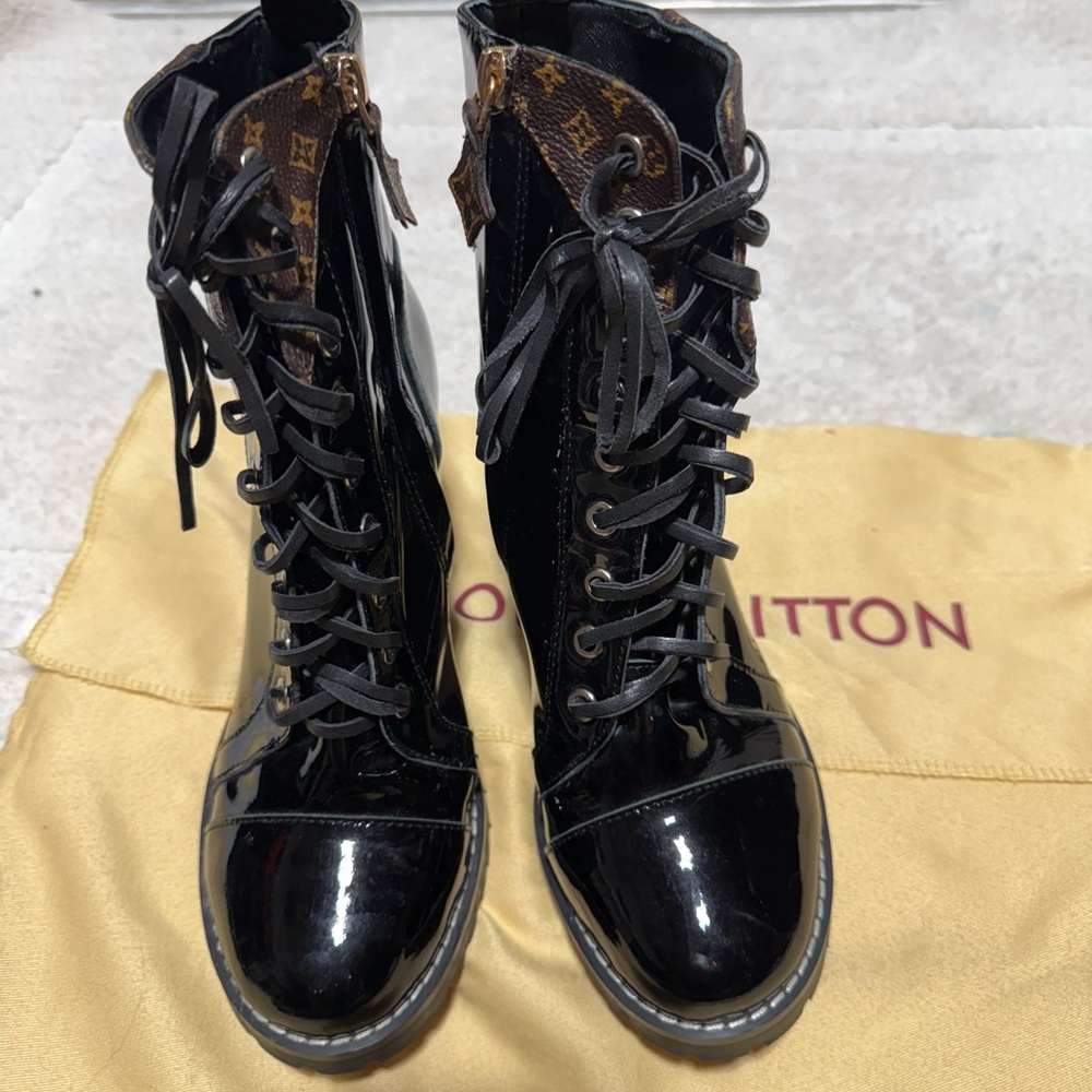 Louis Vuitton Black and Brown Lace-Up Boots